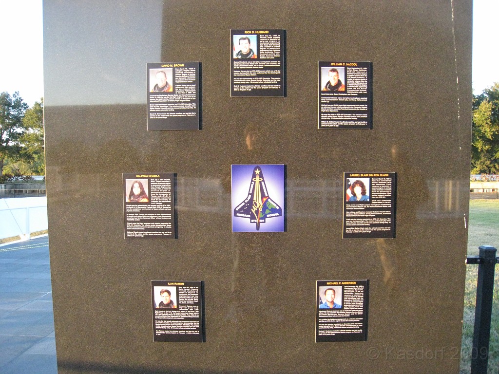 Disney 2010 D2 1070.jpg - January 9-11, 2010 Disney World Florida. Went to run the marathon. Sunday 5:40 AM start the race! Finish, go take a hot shower! Paul drove us over to Kennedy Space Center. Then buffet at Animal Kingdom for dinner!